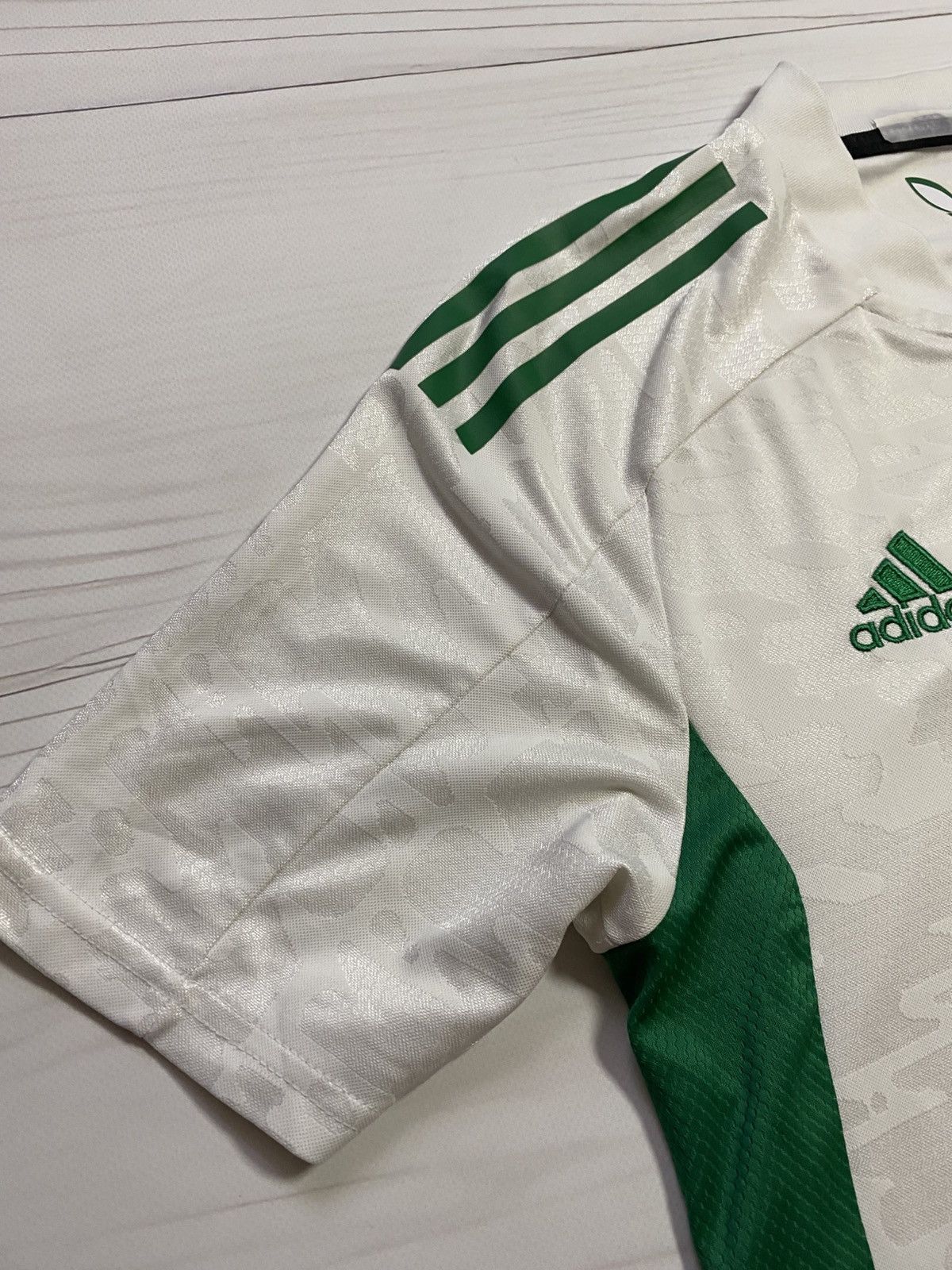 Adidas Adidas Algeria 2020 home soccer football y2k jersey Size US S / EU 44-46 / 1 - 12 Thumbnail