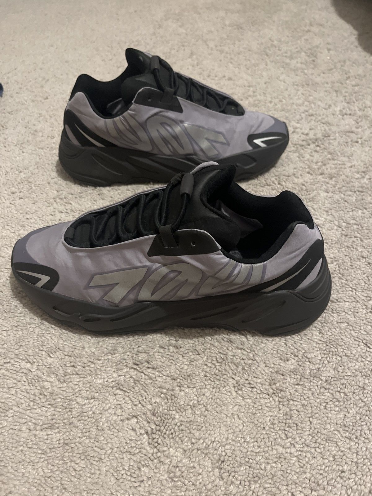 Yeezy Yeezy 700 MNVN (WITH BOX) Size US 11 / EU 44 - 1 Thumbnail