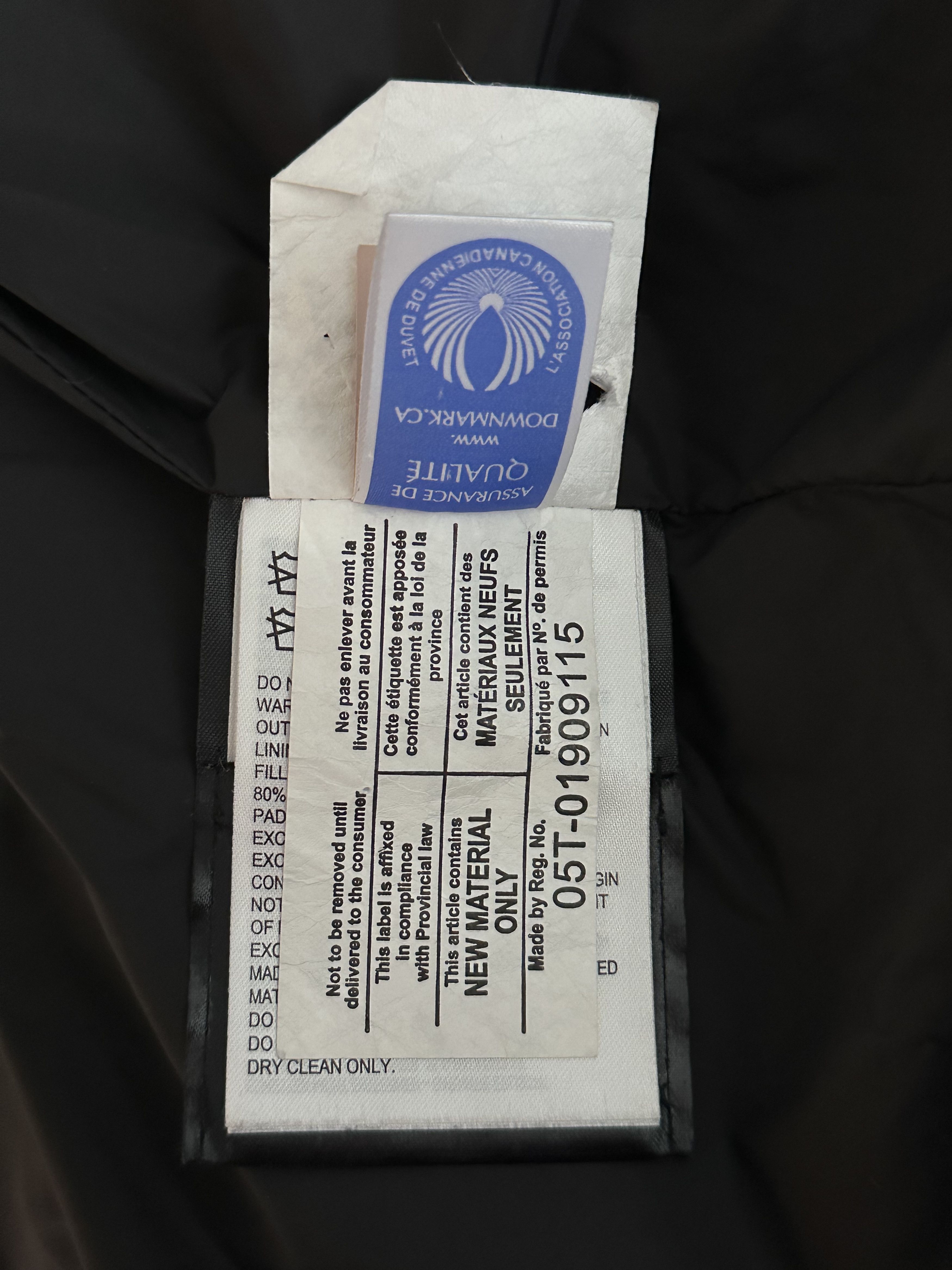Canada Goose Canada Goose Red Macmillan Men's Jacket Size US XL / EU 56 / 4 - 7 Thumbnail