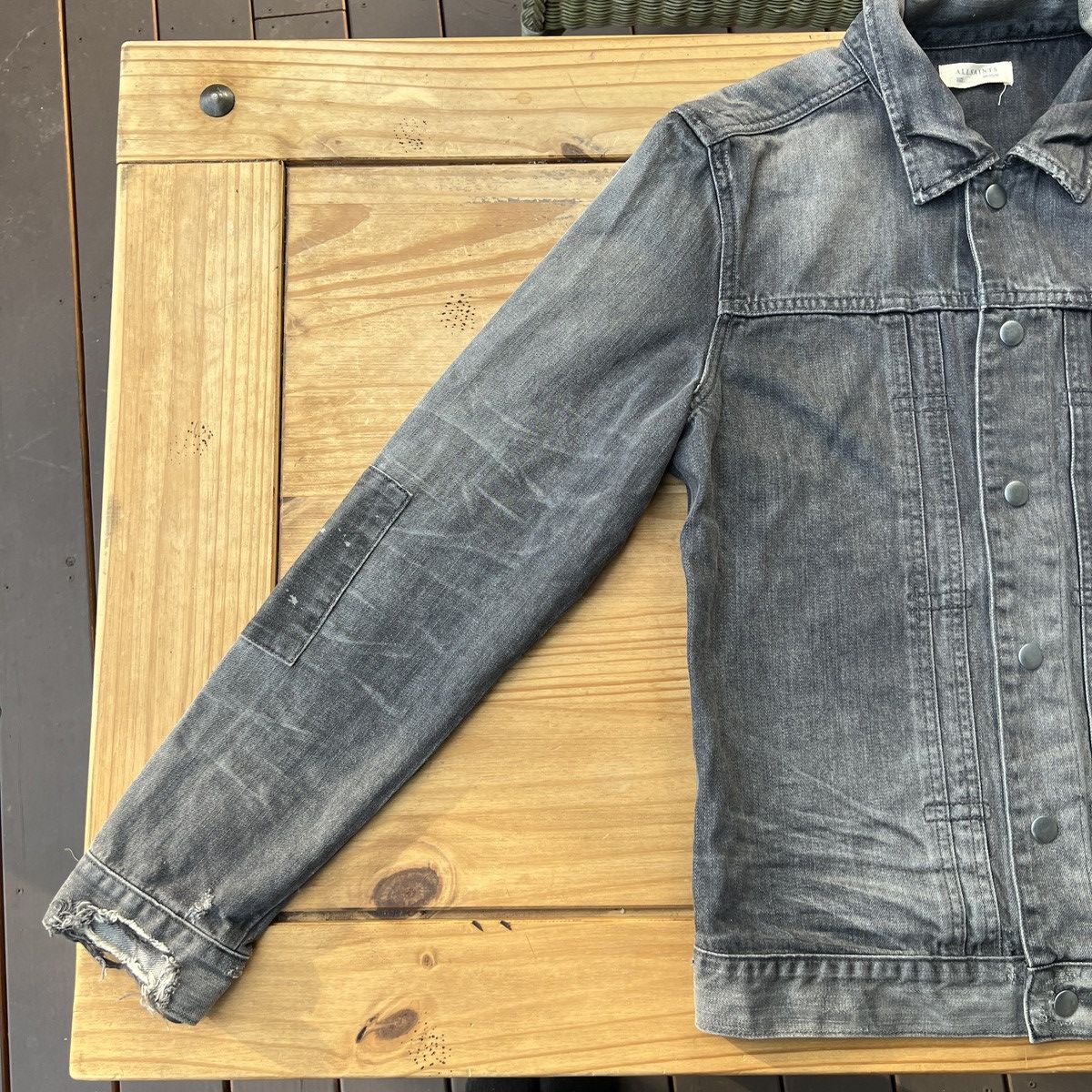 Allsaints ALLSAINTS Gambola Gray Distressed Denim Jacket Size US M / EU 48-50 / 2 - 2 Thumbnail