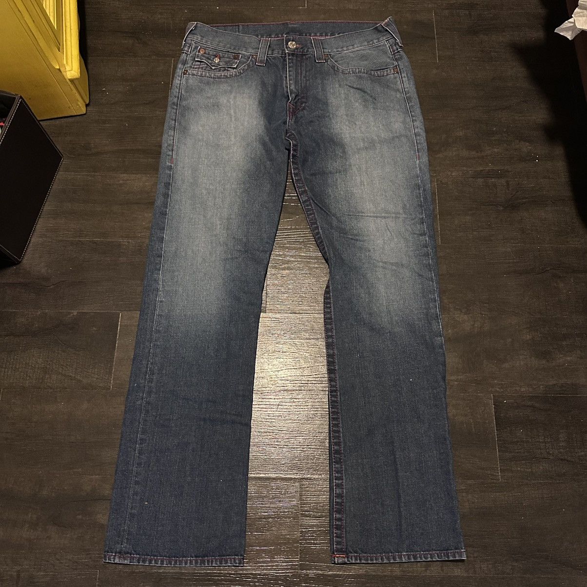 True Religion Vintage True Religion Straight Blue Jeans 36x32 Red Stitch Size US 36 / EU 52 - 5 Thumbnail