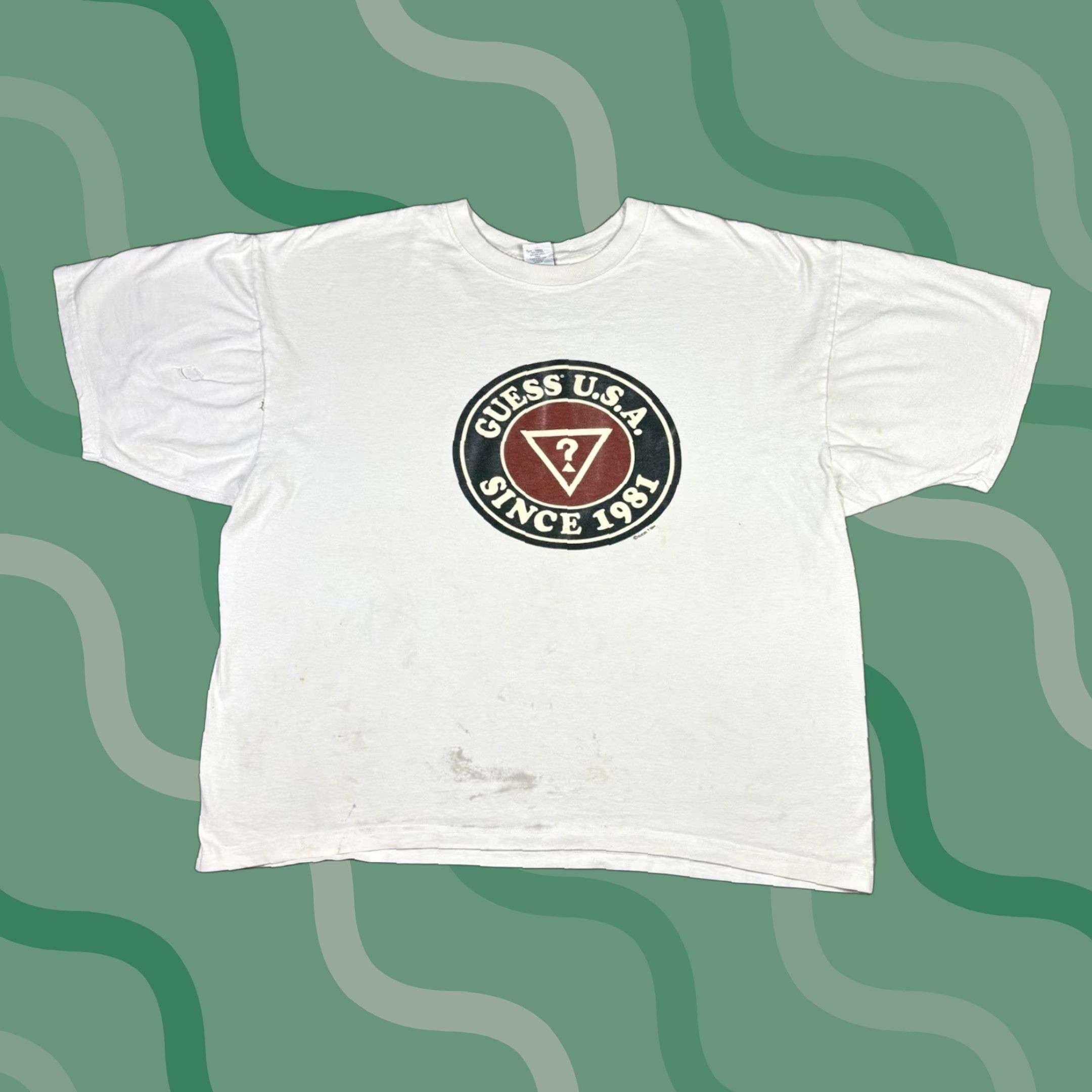 Guess VINTAGE GUESS T SHIRT White Oversized XL 90s Distressed Worn Crew Neck Short Sleeve Men Size US XL / EU 56 / 4 - 1 Thumbnail
