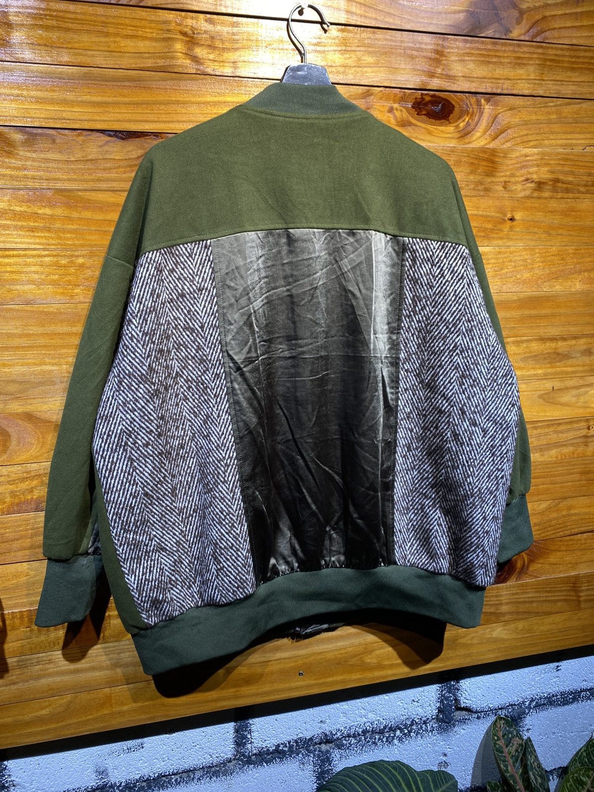 Japanese Brand Bittoko Olive Green Bomber Jacket Unisex Vintage Streetwear Size US L / EU 52-54 / 3 - 10 Thumbnail
