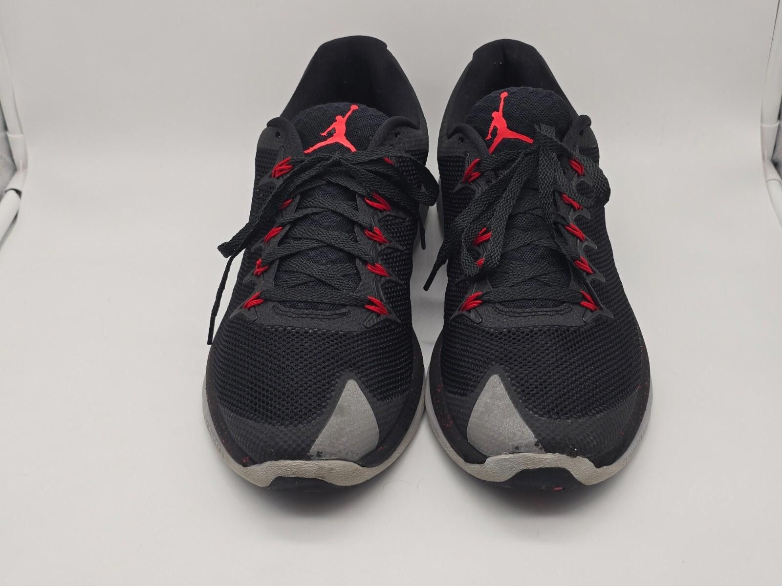 Nike Air Jordan Nike Flight Runner Black Red Bred Mens Size 10.5 Size US 10.5 / EU 43-44 - 3 Thumbnail