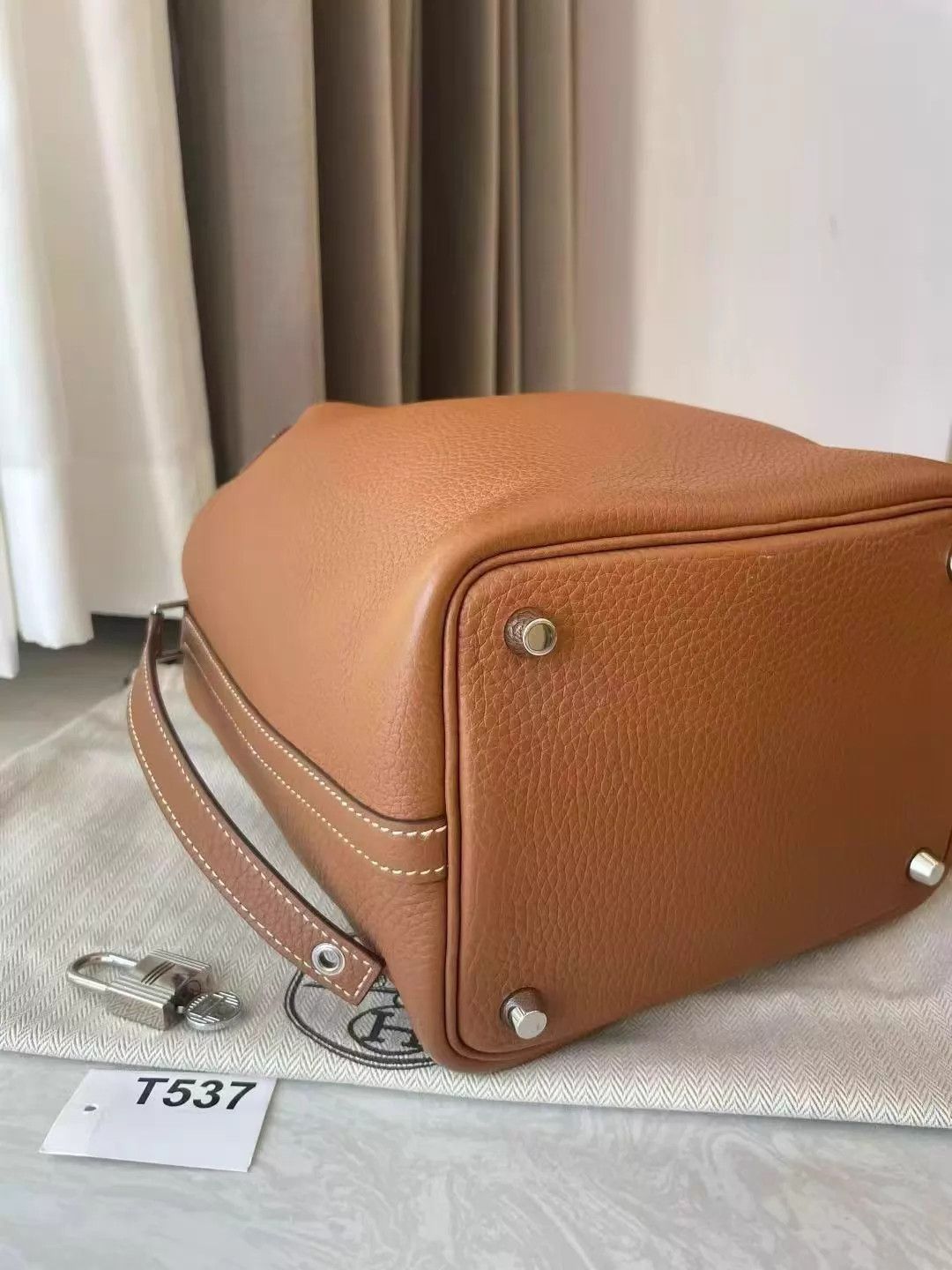 Hermes Hermès Picotin 18 Silver Brown NM Y Stamp Dust Bag Size ONE SIZE - 8 Thumbnail