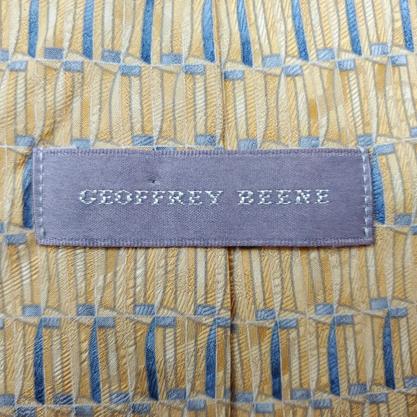 Vintage Geoffrey Beene DuPont Teflon Yellow Geometric Silk Tie Size ONE SIZE - 3 Thumbnail