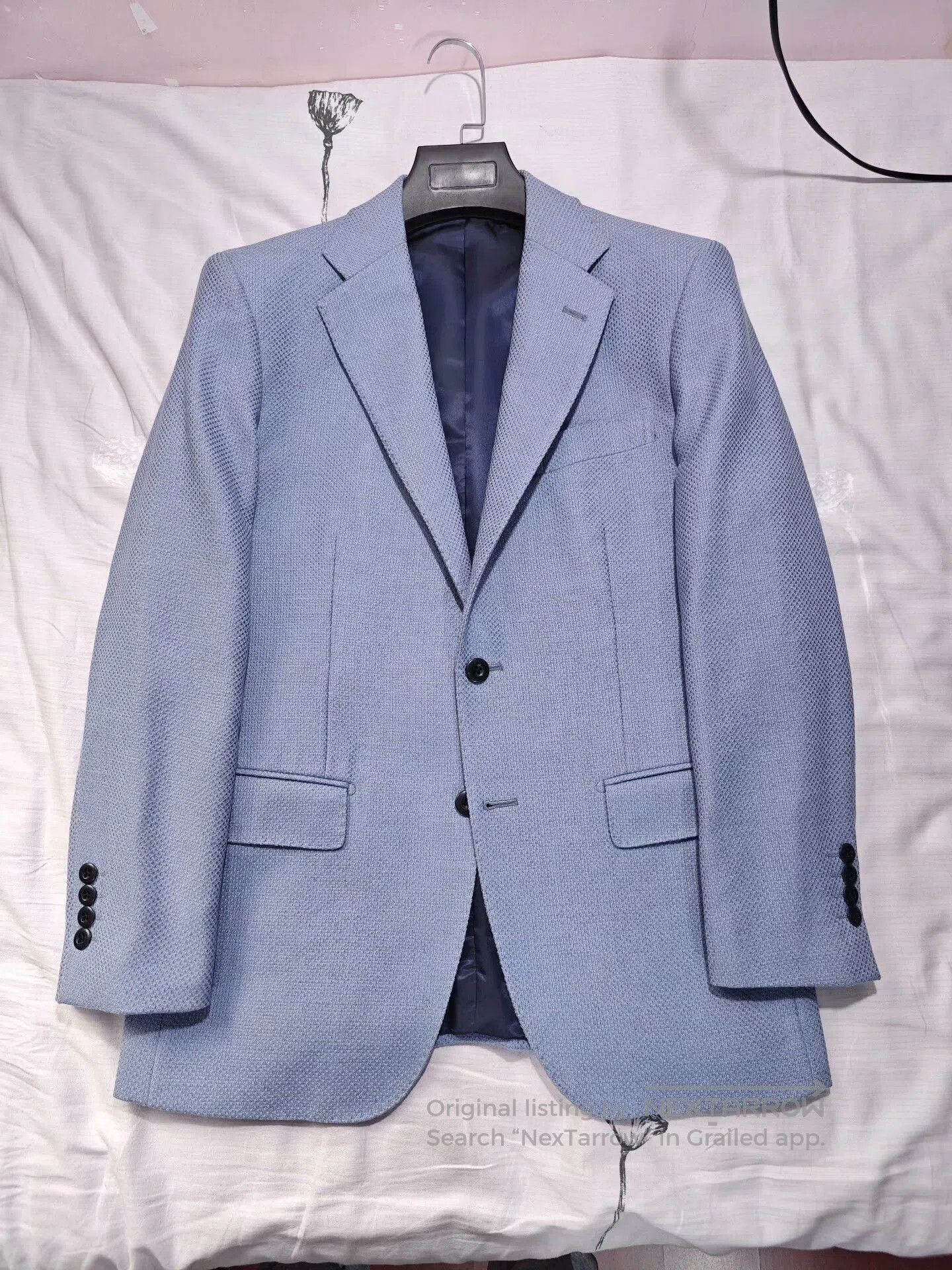 Cesare Attolini Custom Blue Wool Silk Suit. Size US S / EU 44-46 / 1 - 5 Thumbnail
