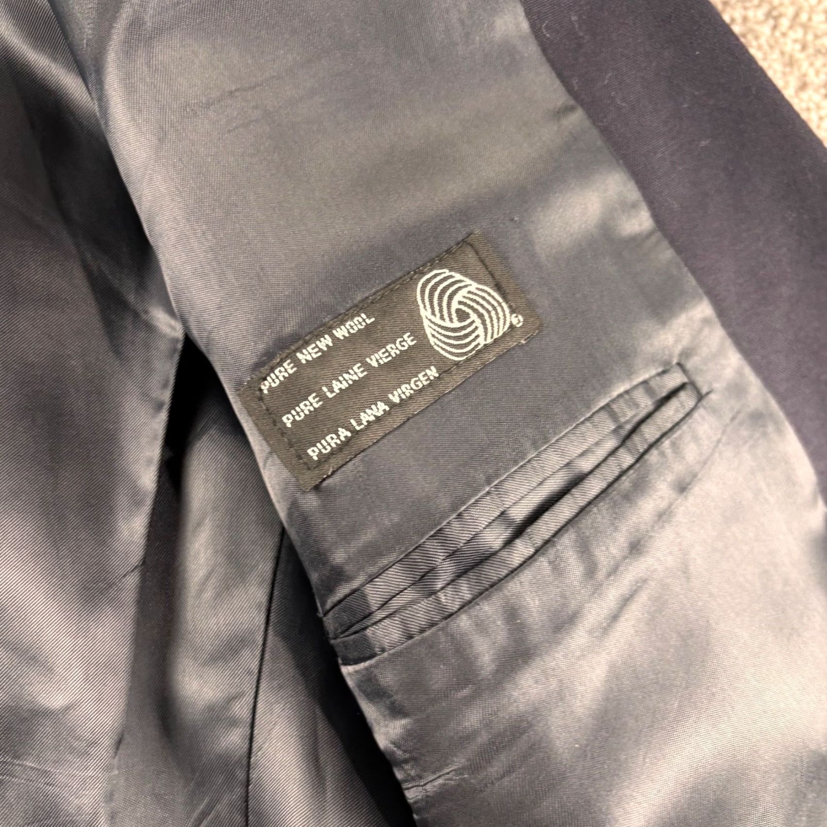 Ralph Lauren VINTAGE Chaps Ralph Lauren Blazer Mens 43R Navy Blue Wool Single-Breasted Two-Button Notch Lapel Jacket Coat Jacket Length Regular Pattern Solid Size 46R - 4 Thumbnail