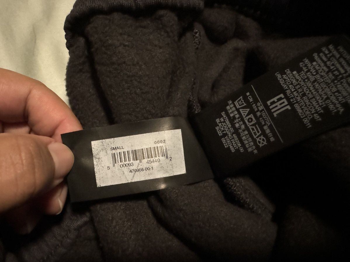 Balenciaga × Gap × Kanye West Yeezy Gap Sweatpants Black Size Small (Women’s/Unisex) Size US 30 / EU 46 - 20 Thumbnail