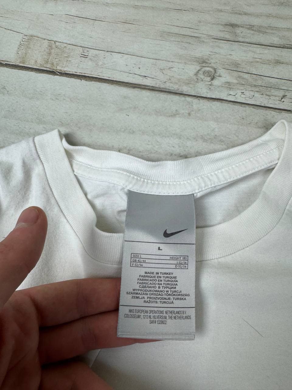 Nike Vintage Nike Big Logo Swoosh T Shirt 00s Y2K Size US L / EU 52-54 / 3 - 7 Thumbnail