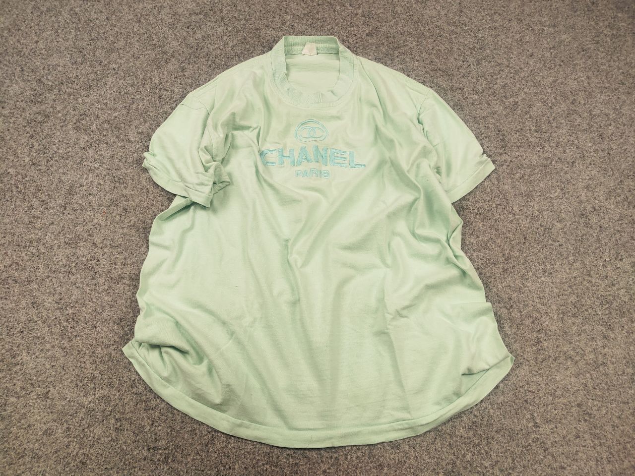 Vintage Chanel Vintage 80s Bootleg Logo mint T Shirt Single Stitch Size US M / EU 48-50 / 2 - 2 Thumbnail
