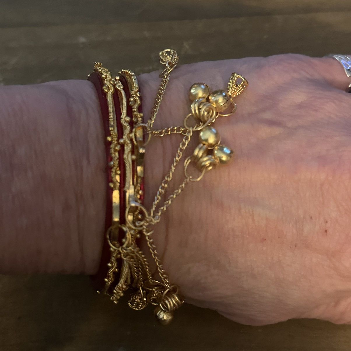 Other Red and gold Hindu Kajari bangle bracelets Size ONE SIZE - 3 Thumbnail