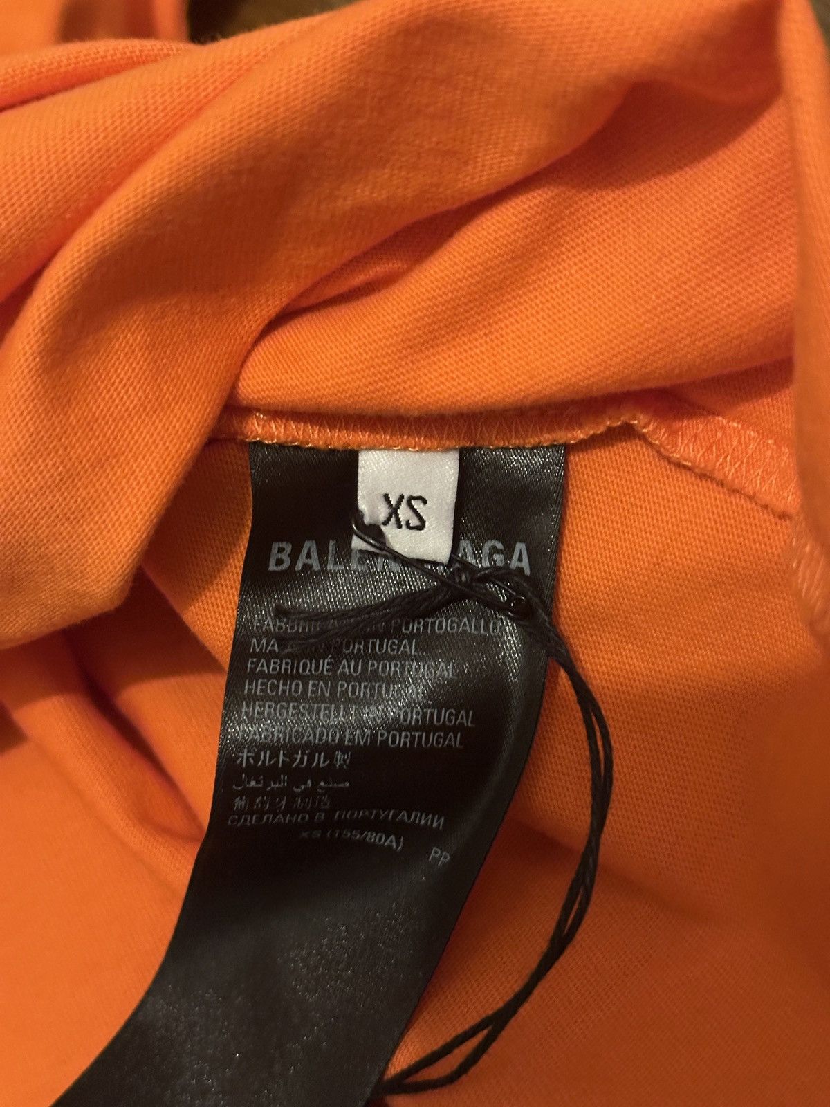 Balenciaga Brand new with tags Balenciaga small logo Size US XS / EU 42 / 0 - 6 Thumbnail