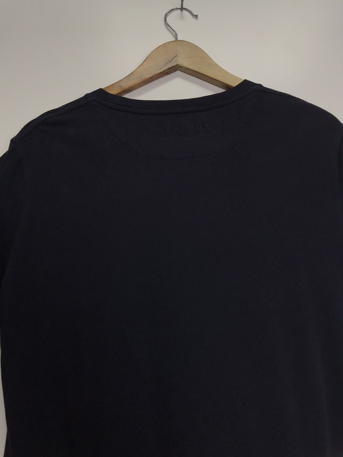 Burberry Burberry London England tee-R9 Size US M / EU 48-50 / 2 - 9 Thumbnail