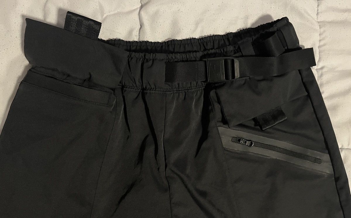 Nike Nike Tech Pack Woven Pants Small Size 27" / US 4 / IT 40 - 3 Thumbnail