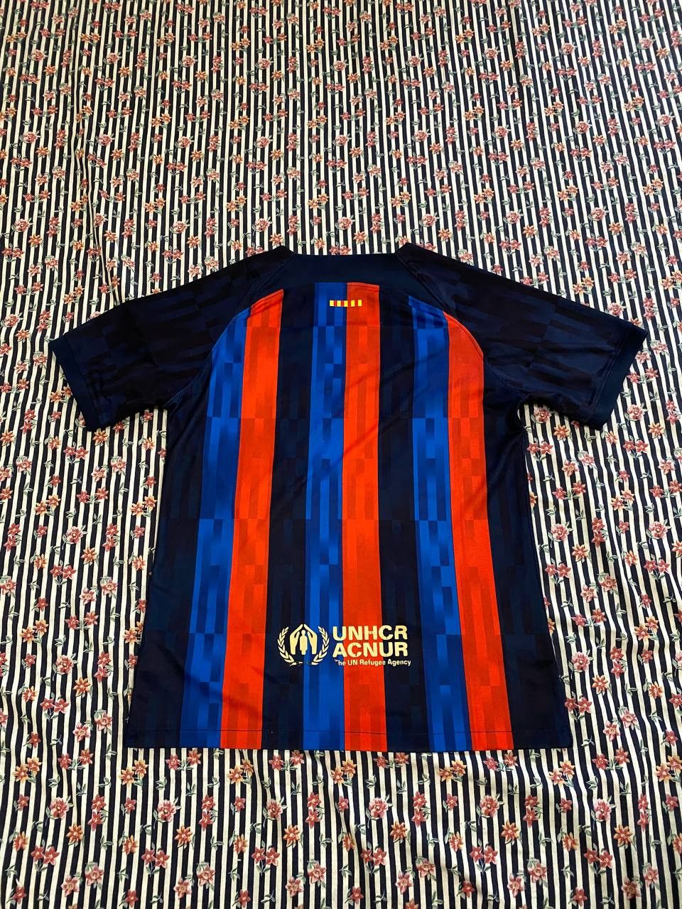 Nike Vintage Nike FC Barcelona 2022/2023 Jersey Size S Size US S / EU 44-46 / 1 - 13 Thumbnail