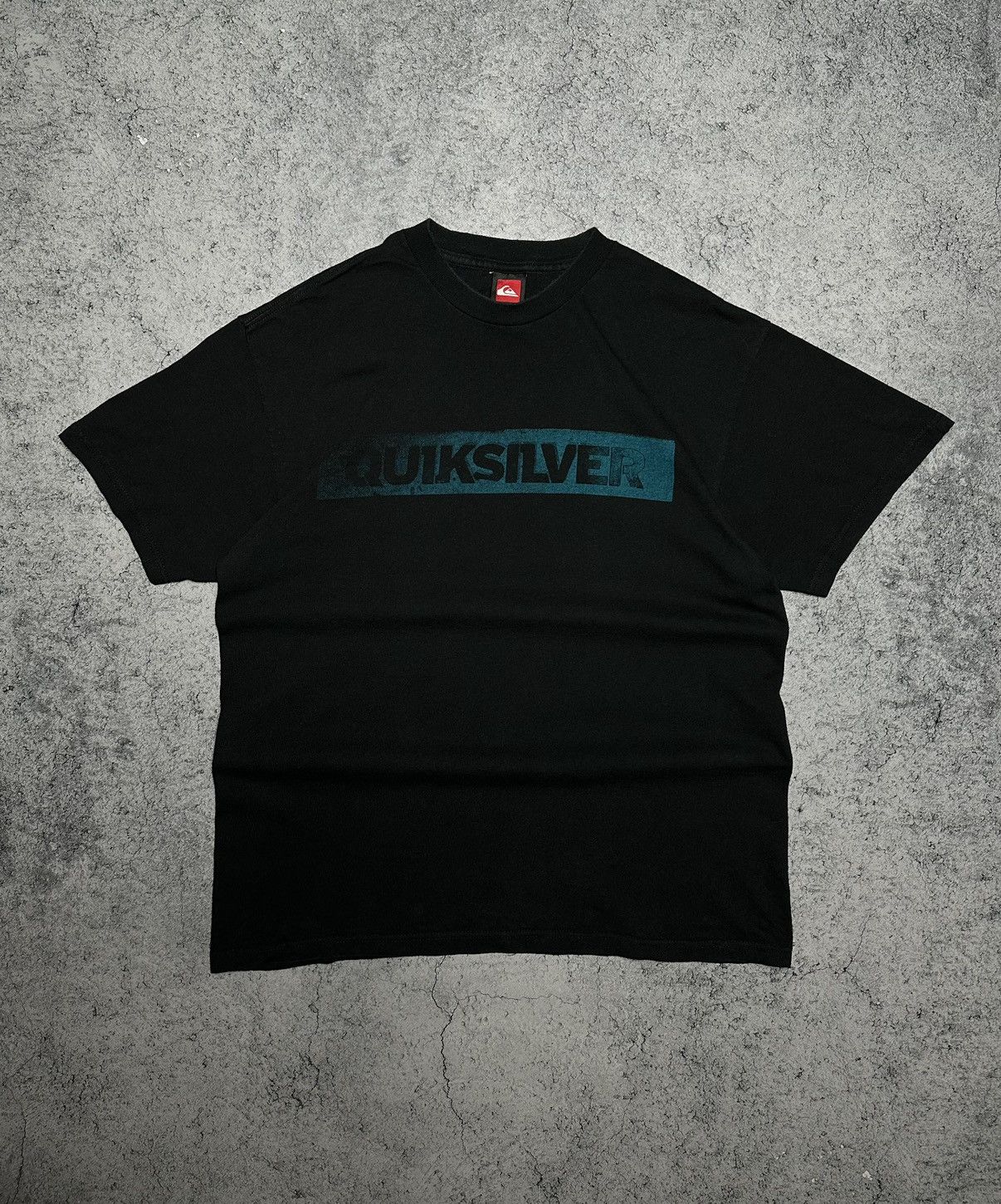 Quiksilver × Vintage Vintage Quiksilver Big Logo Surf T-shirt Size US L / EU 52-54 / 3 - 1 Thumbnail