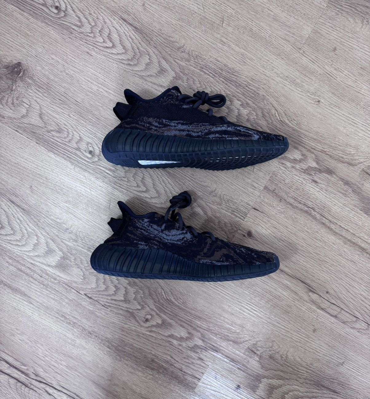 Adidas Adidas Yeezy Boost 350 V2 MX Rock Size US 7.5 / EU 40-41 - 3 Thumbnail