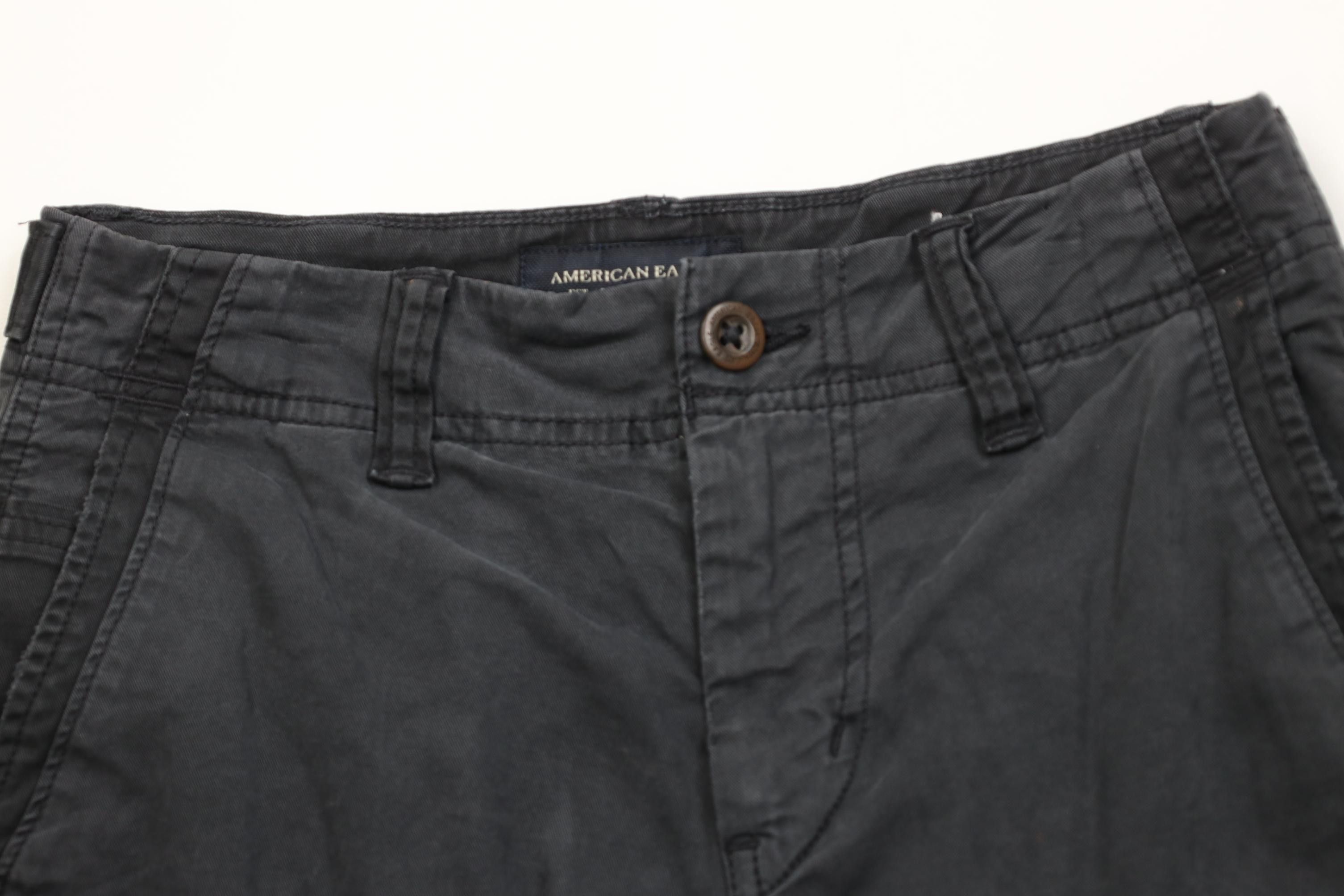 American Eagle Outfitters Vintage Y2K American Eagle Classic Length Cargo Shorts Size US 28 / EU 44 - 2 Thumbnail