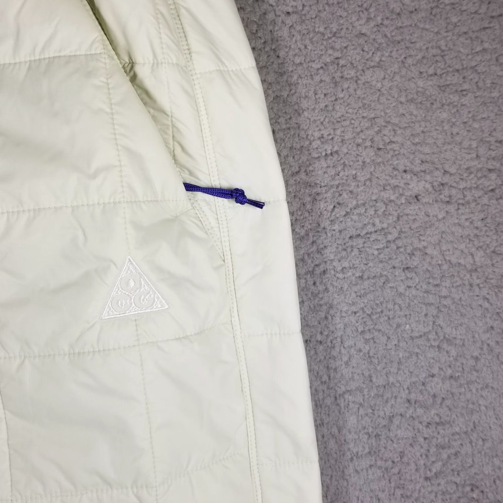 Nike ACG Nike ACG Women's XXL Therma-FIT ADV Rope de Dope Pants Activewear Wide-Leg Summit White Sportswear Size 40" / US 18 - 3 Thumbnail