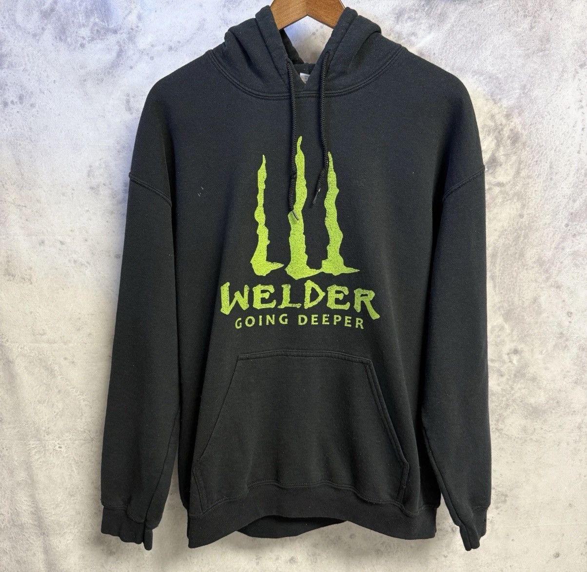 Vintage Vintage Welding Hoodie Sweatshirt Mens Large 23x26 Black Size US L / EU 52-54 / 3 - 1 Thumbnail