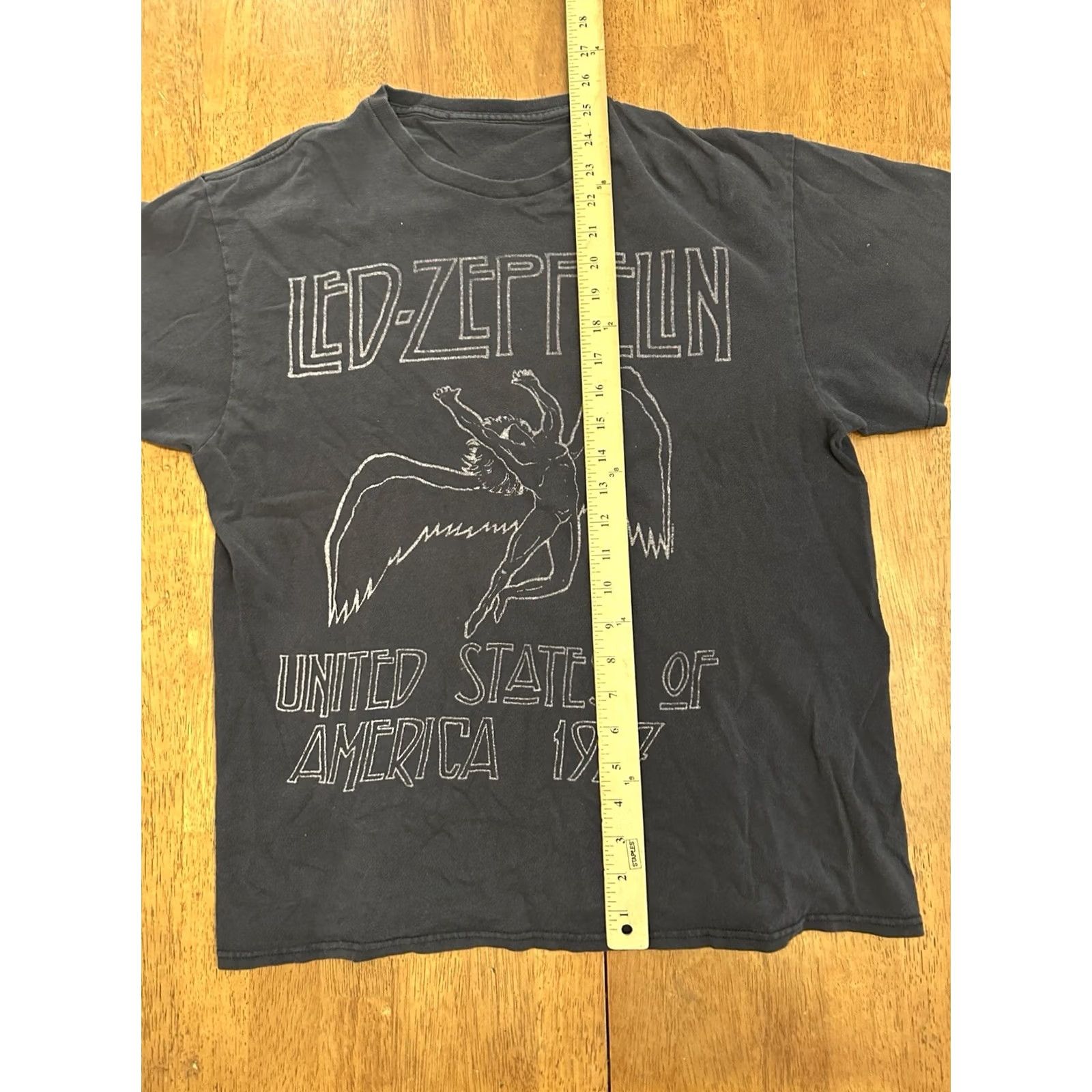Anvil Led Zeppelin 1977 Icarus Band Promo Reprint T-Shirt 2011 Medium Size US M / EU 48-50 / 2 - 8 Thumbnail