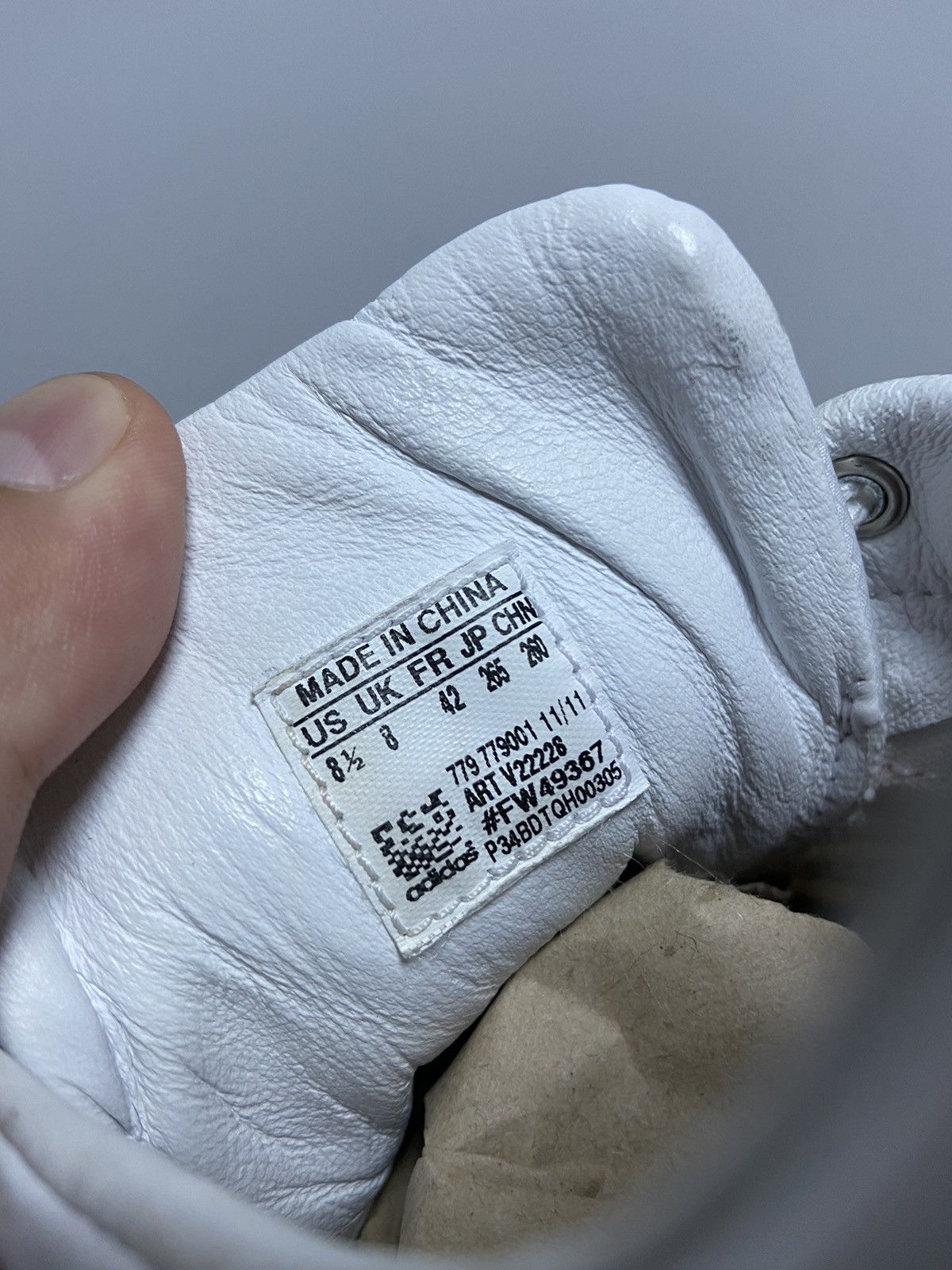 Vintage × Y-3 × Yohji Yamamoto Y 3 Yohji Yamamoto Vintage Leather Sneakers France Japanese Size US 8.5 / EU 41-42 - 10 Thumbnail