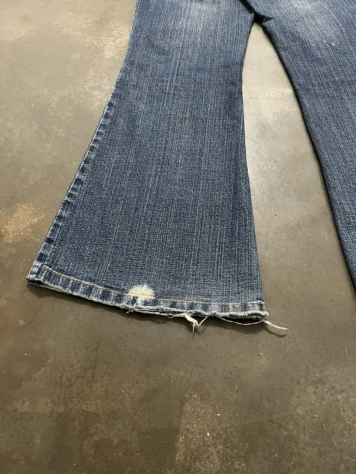 Tornado Mart Super Flare Jeans Bushpant low rise distressed F1 Size US 28 / EU 44 - 11 Thumbnail