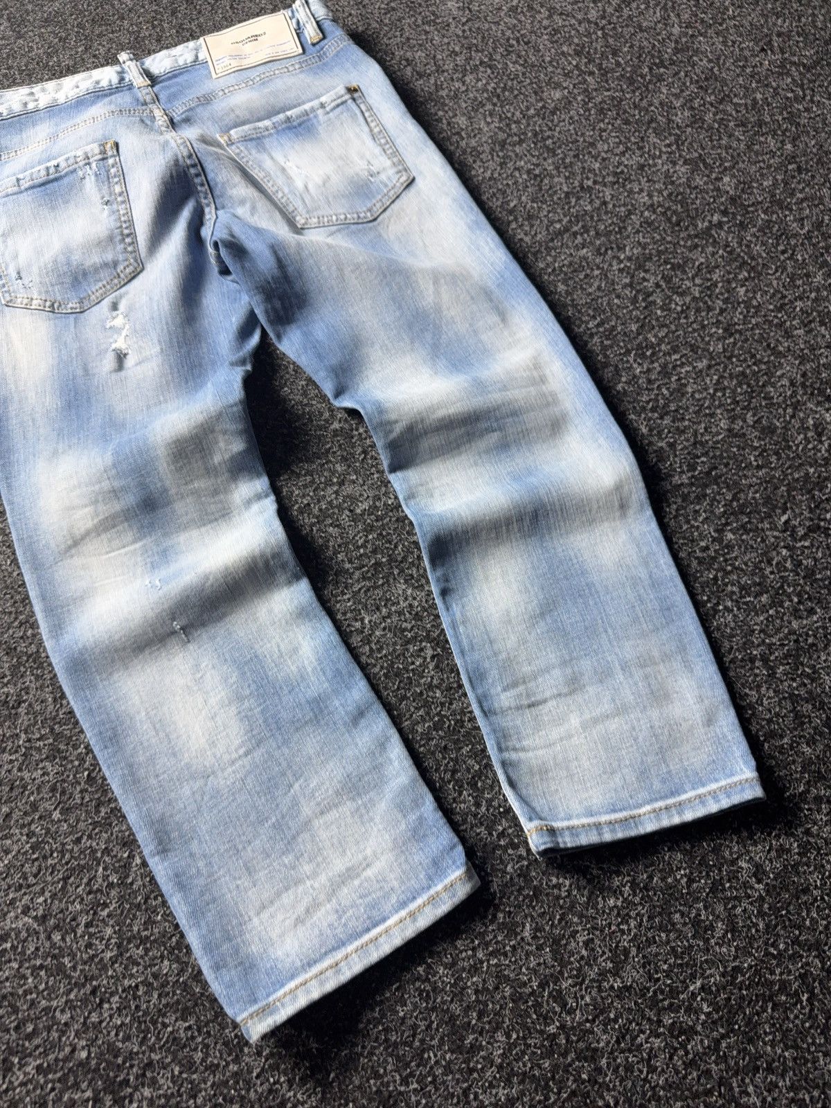 Dsquared2 Dsquared2 1964 Distressed Light Wash Jeans Size 30 Size US 30 / EU 46 - 13 Thumbnail