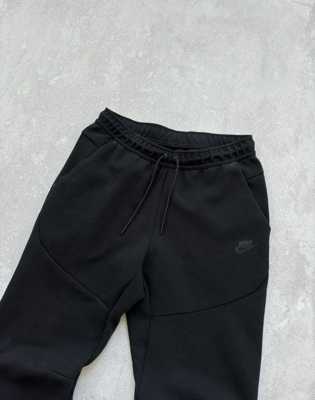Nike Mens Nike Tech Fleece Black Sweet Pants Size US 30 / EU 46 - 2 Thumbnail