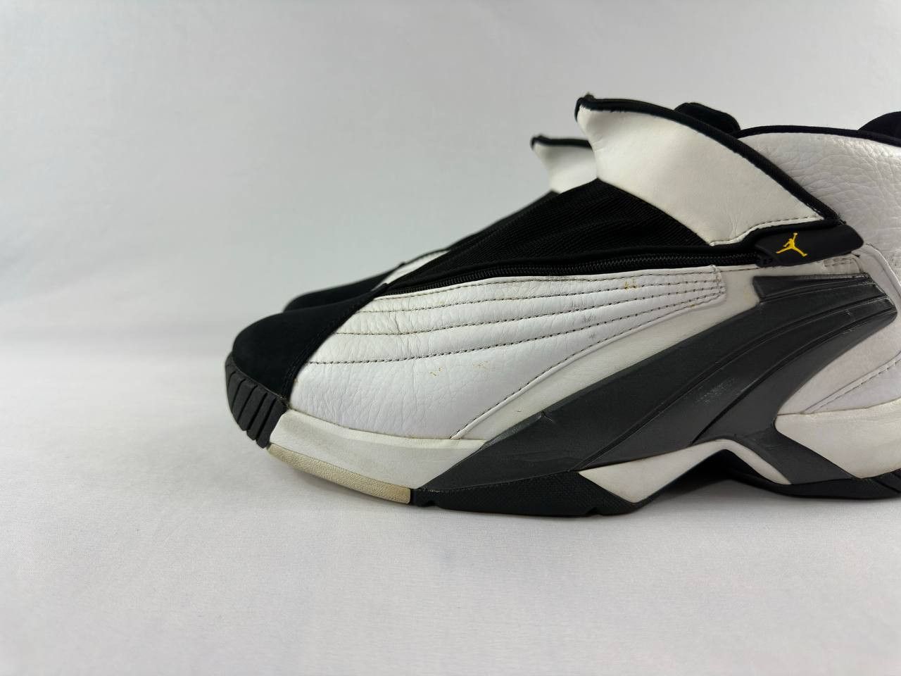 Nike Nike Air Jordan Jumpman Swift 'White Black' AT2555-100 Size US 12 / EU 45 - 8 Thumbnail