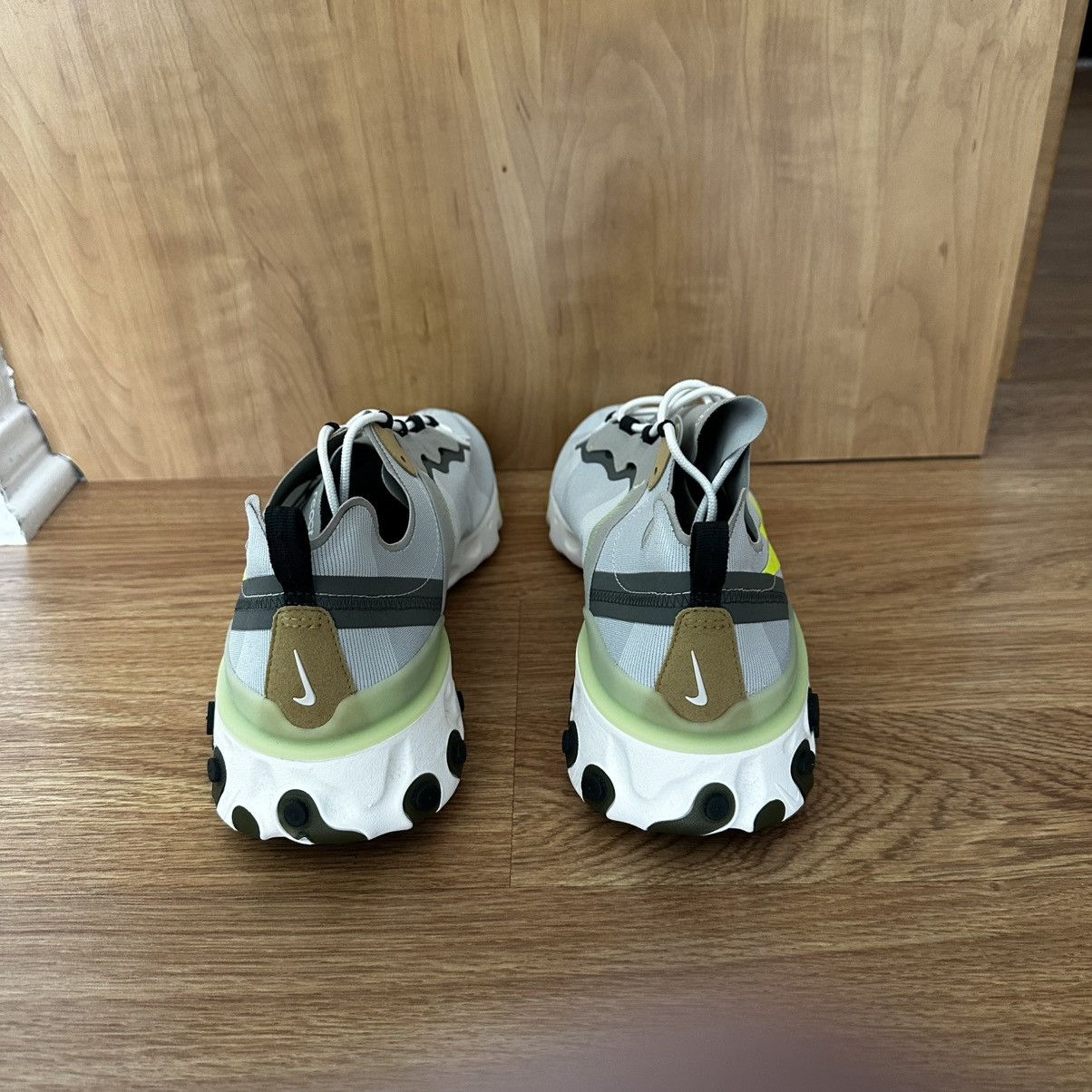 Nike Nike React Element 55 SE “Spruce Volt” Size 14 Size US 14 / EU 47 - 5 Thumbnail