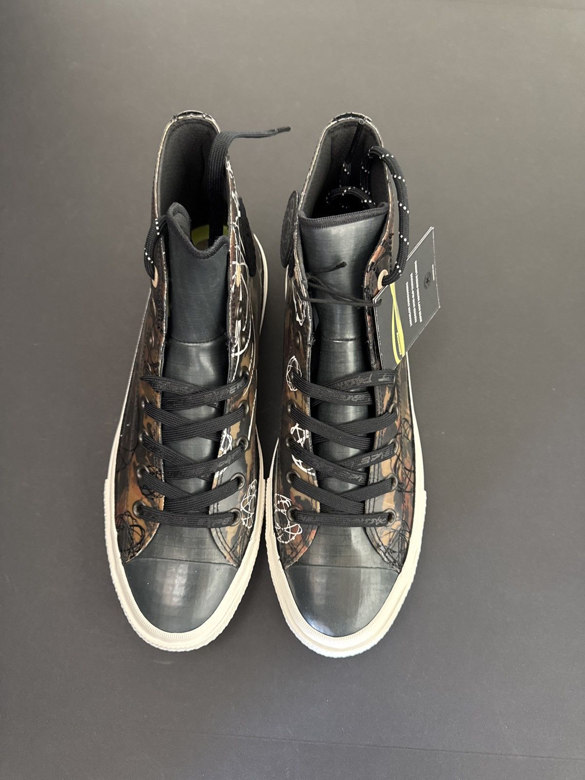 Futura Converse CTAS II HI x Futura 2000 Size US 9 / EU 42 - 3 Thumbnail
