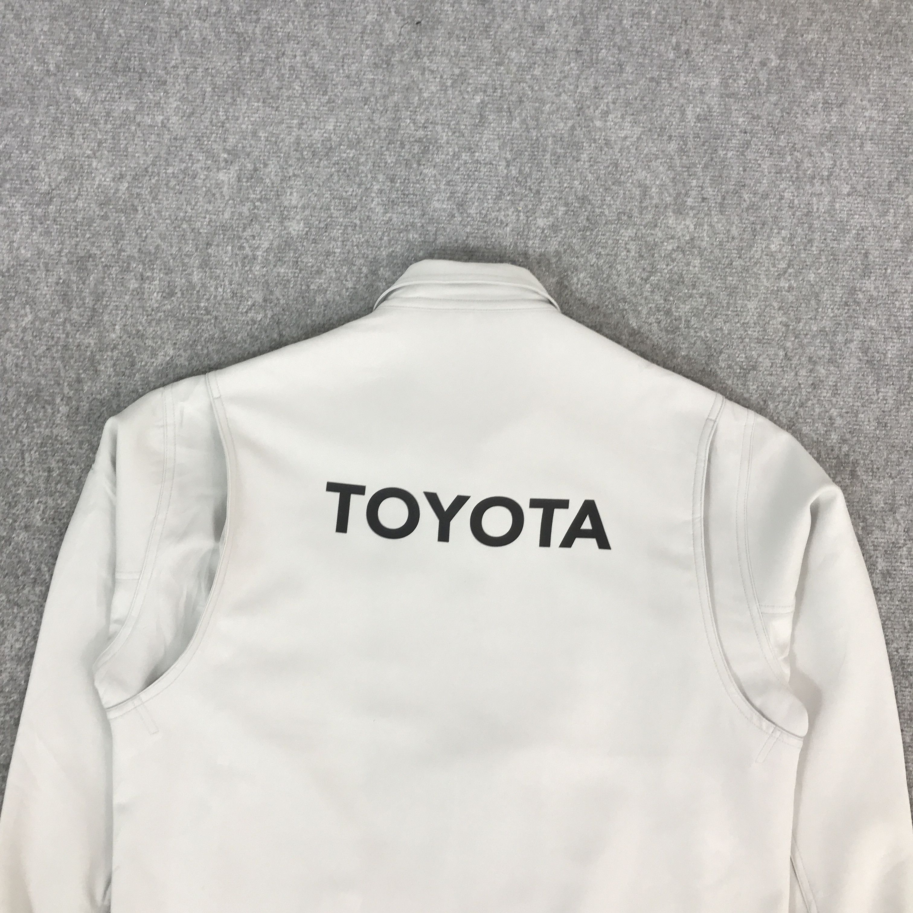 Gear for Sports KANSAI X TOYOTA RACING MOTORSPORT CUSTOM ART JACKET Size US L / EU 52-54 / 3 - 4 Thumbnail