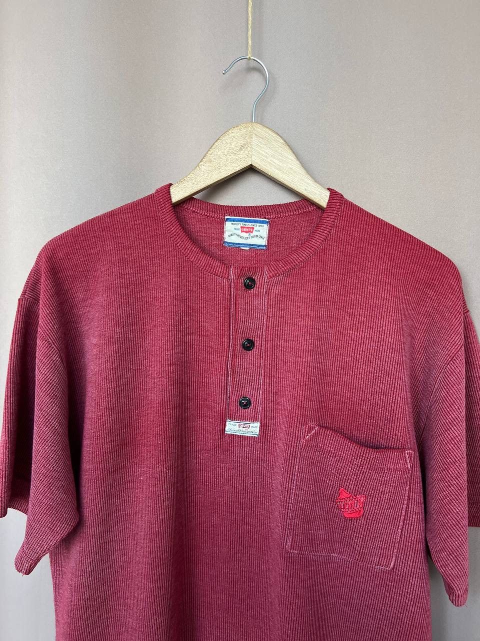 Levi's Levis Vintage T-Shirt Size L Embroidered Logo Short Sleeve Size US L / EU 52-54 / 3 - 2 Thumbnail
