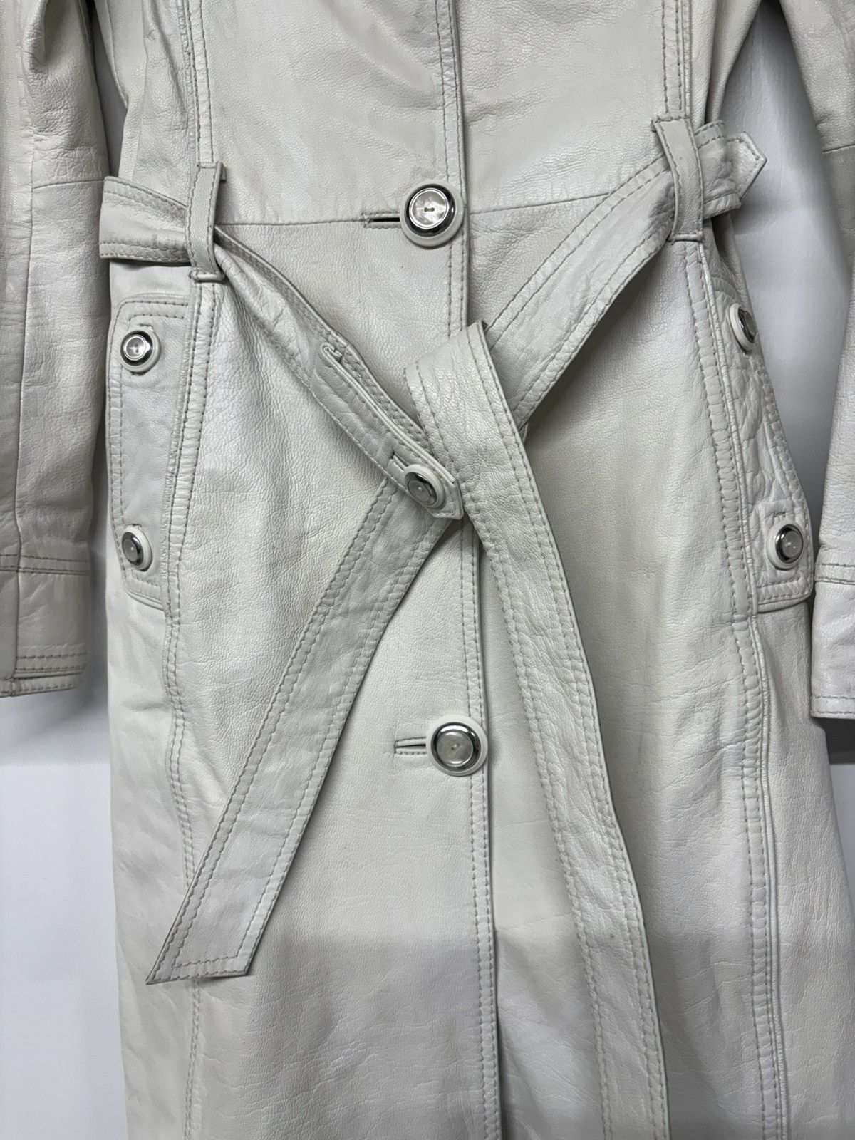 Dolce & Gabbana Dolce & Gabbana White Leather Coat SC0002/TELBO SZ 38 Size XS / US 0-2 / IT 36-38 - 2 Thumbnail