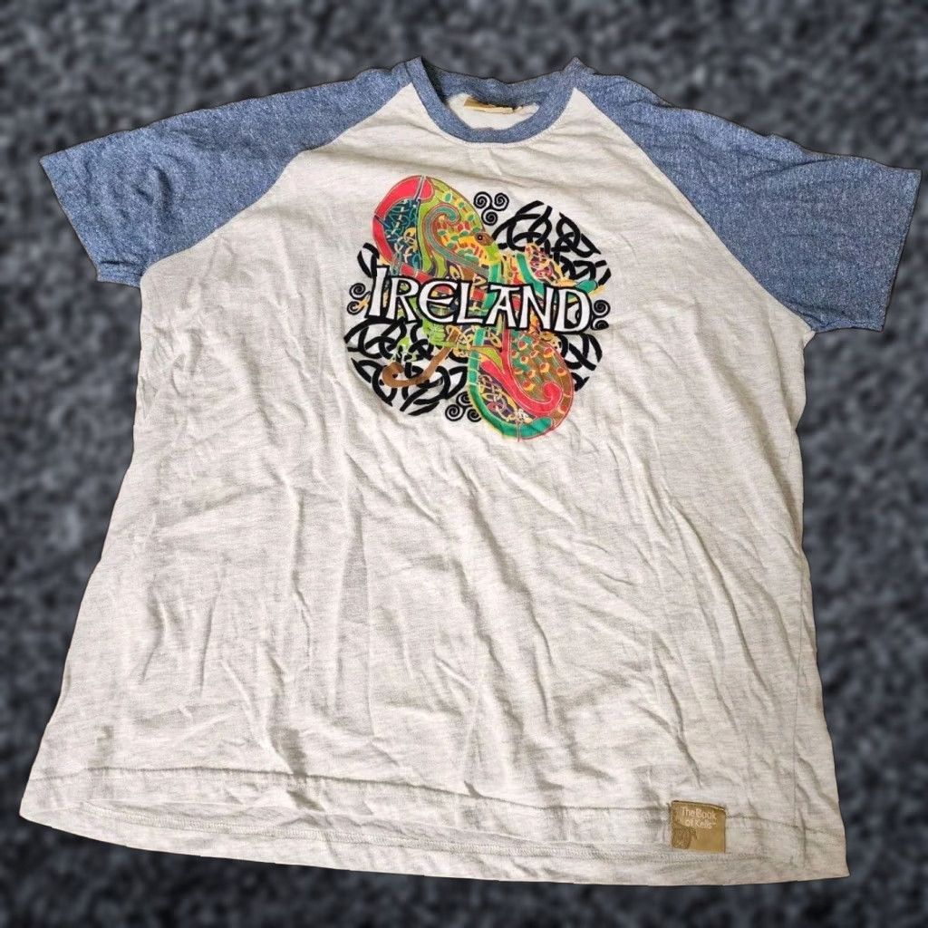Vintage VINTAGE Book of Kells Ireland T-Shirt Men XL Short Sleeve Gray 80s 90s St Patricks Day Irish Size US XL / EU 56 / 4 - 1 Thumbnail