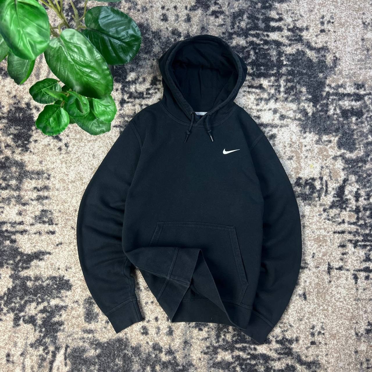 Nike Swoosh Vintage Y2K Black Basic Hoodie