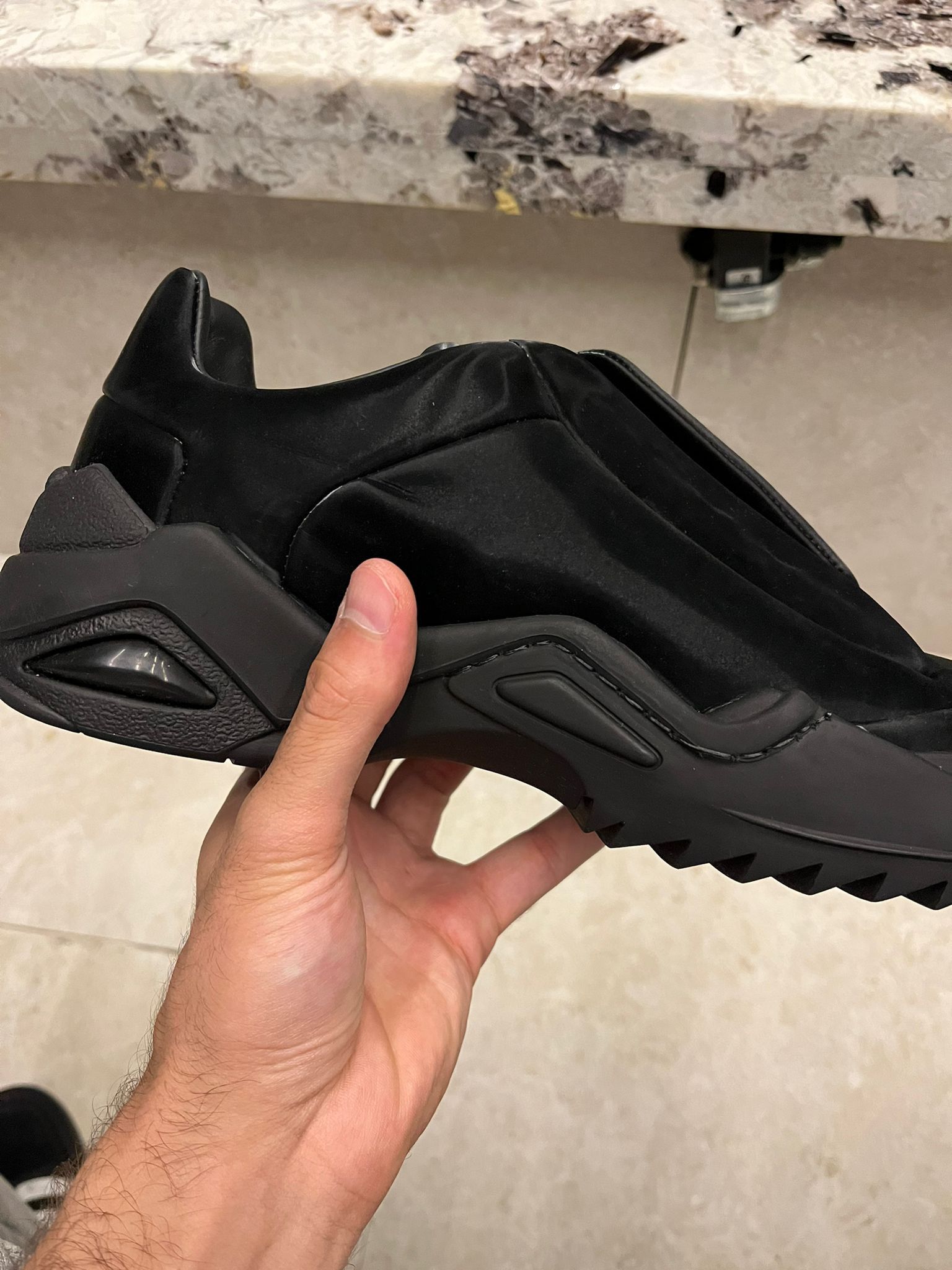 Maison Margiela Low Top Future Sneakers in Black Size US 8 / EU 41 - 13 Thumbnail