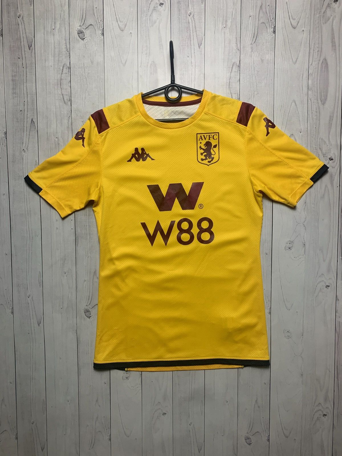 Vintage Vintage yellow Aston Villa soccer jersey Kappa M rare away Size US M / EU 48-50 / 2 - 1 Thumbnail