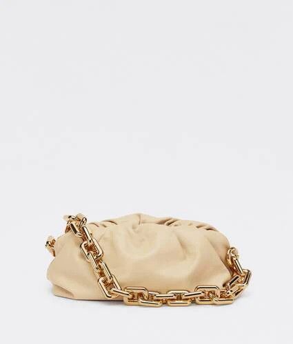 Bottega Veneta Chain Pouch in beige Size ONE SIZE - 1 Preview