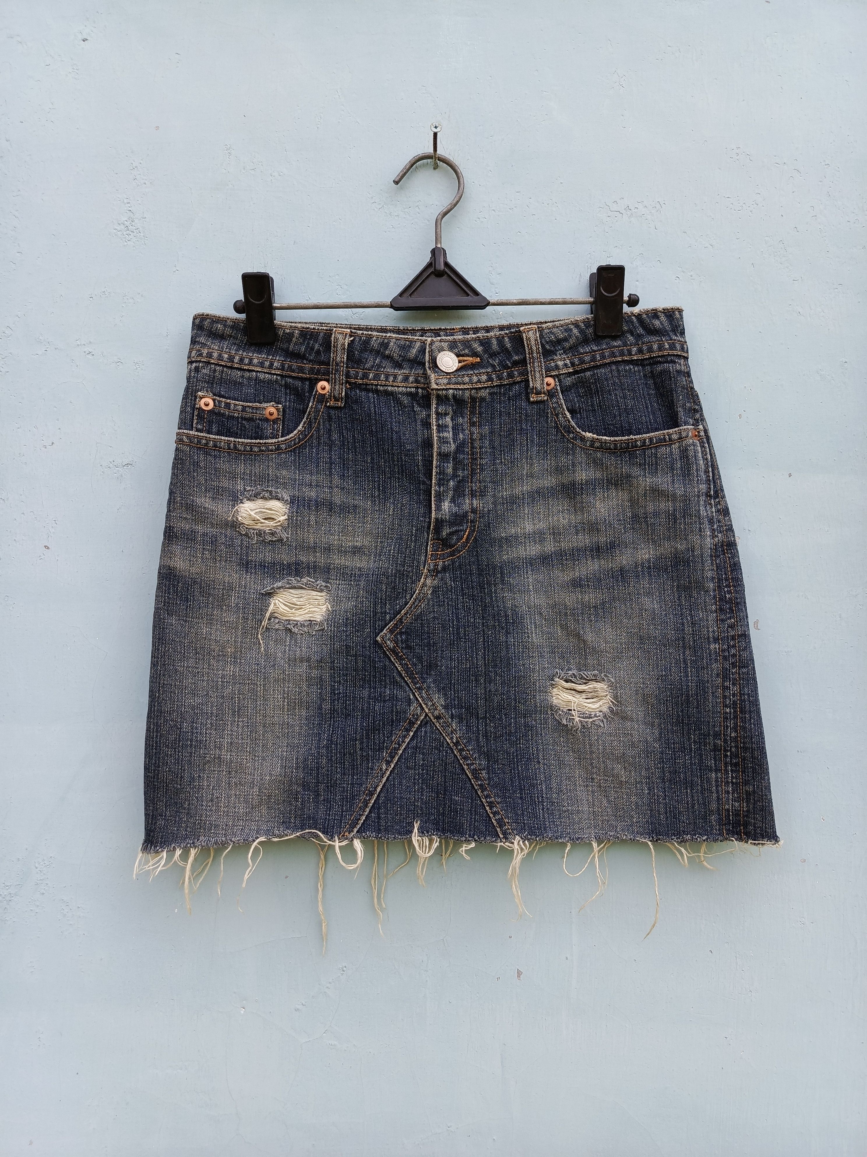 Japanese Brand A.L.C.X Distressed denim skirt Size 29" - 1 Thumbnail