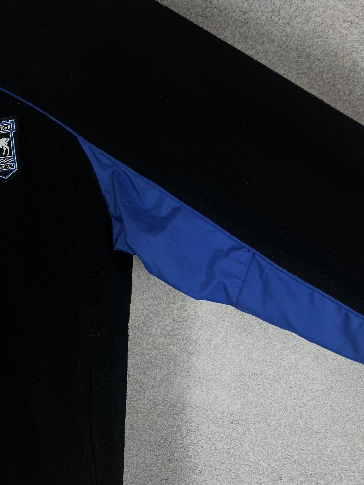 Vintage Vintage Ipswich Town Punch Soccer Sweatshirt Retro Football Size US M / EU 48-50 / 2 - 6 Thumbnail