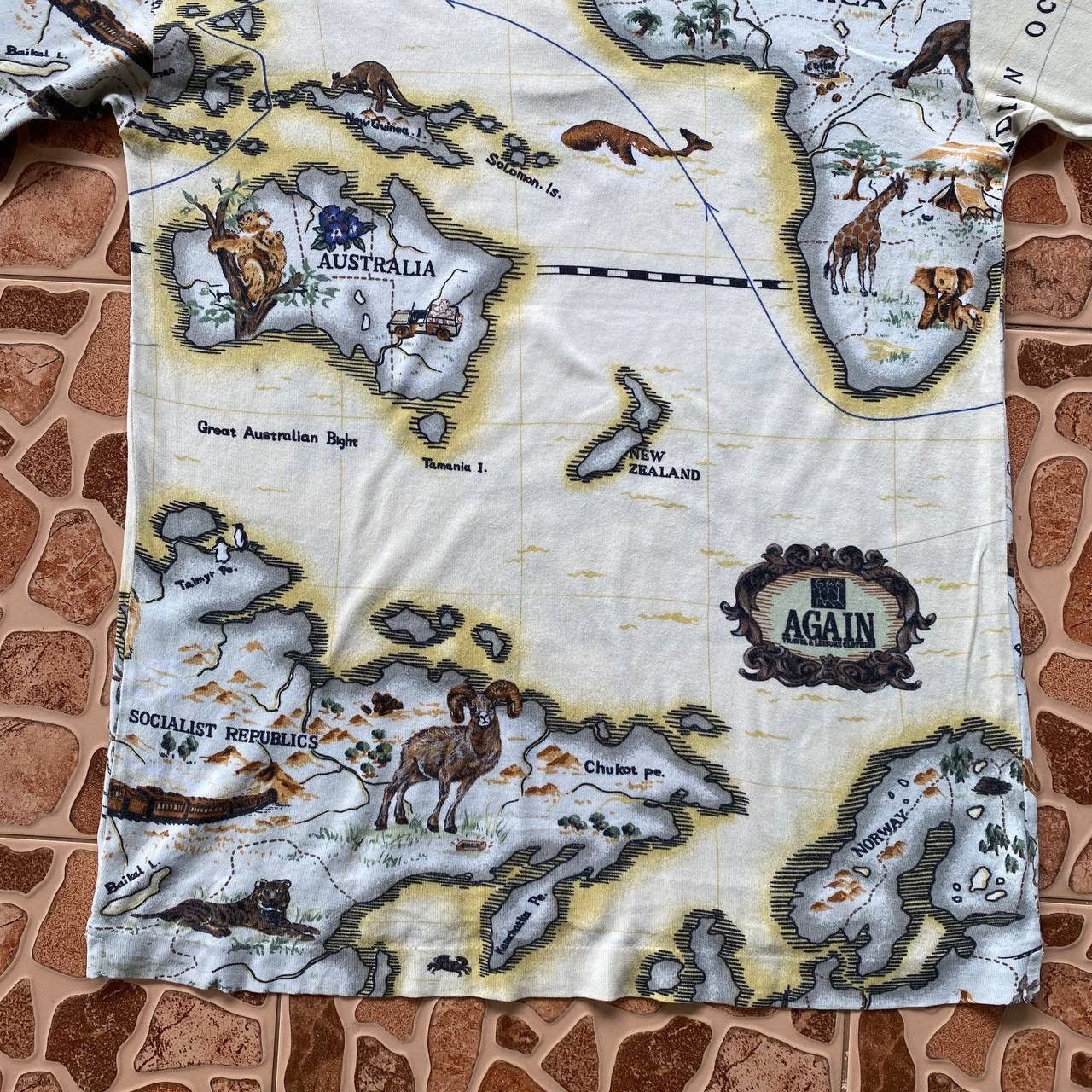 Vintage Vintage 70s Fullprint Polo Tee By Altro Size US S / EU 44-46 / 1 - 7 Thumbnail