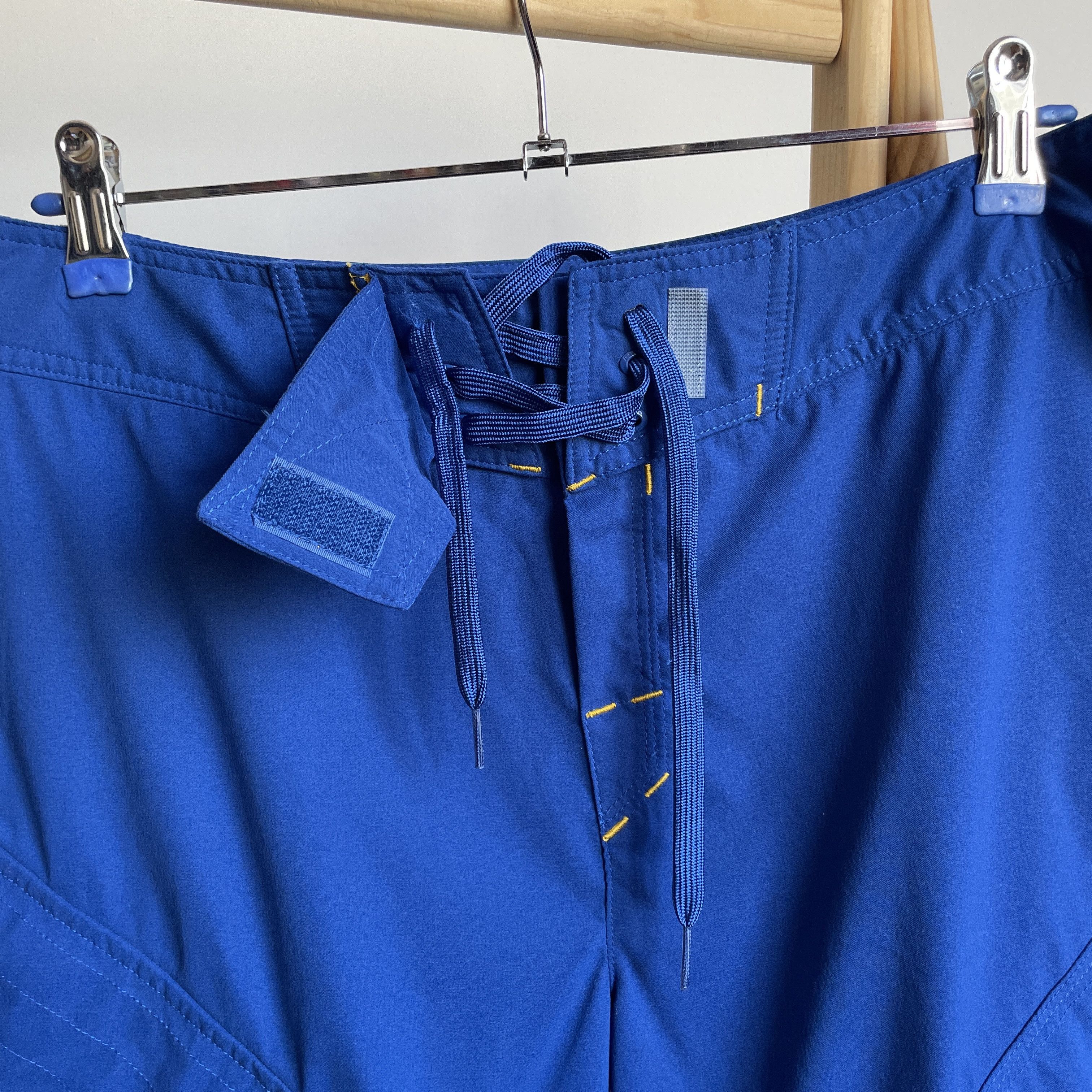 Nike ACG Nike ACG Vintage Y2K Board Shorts Size 32 Size US 32 / EU 48 - 4 Thumbnail