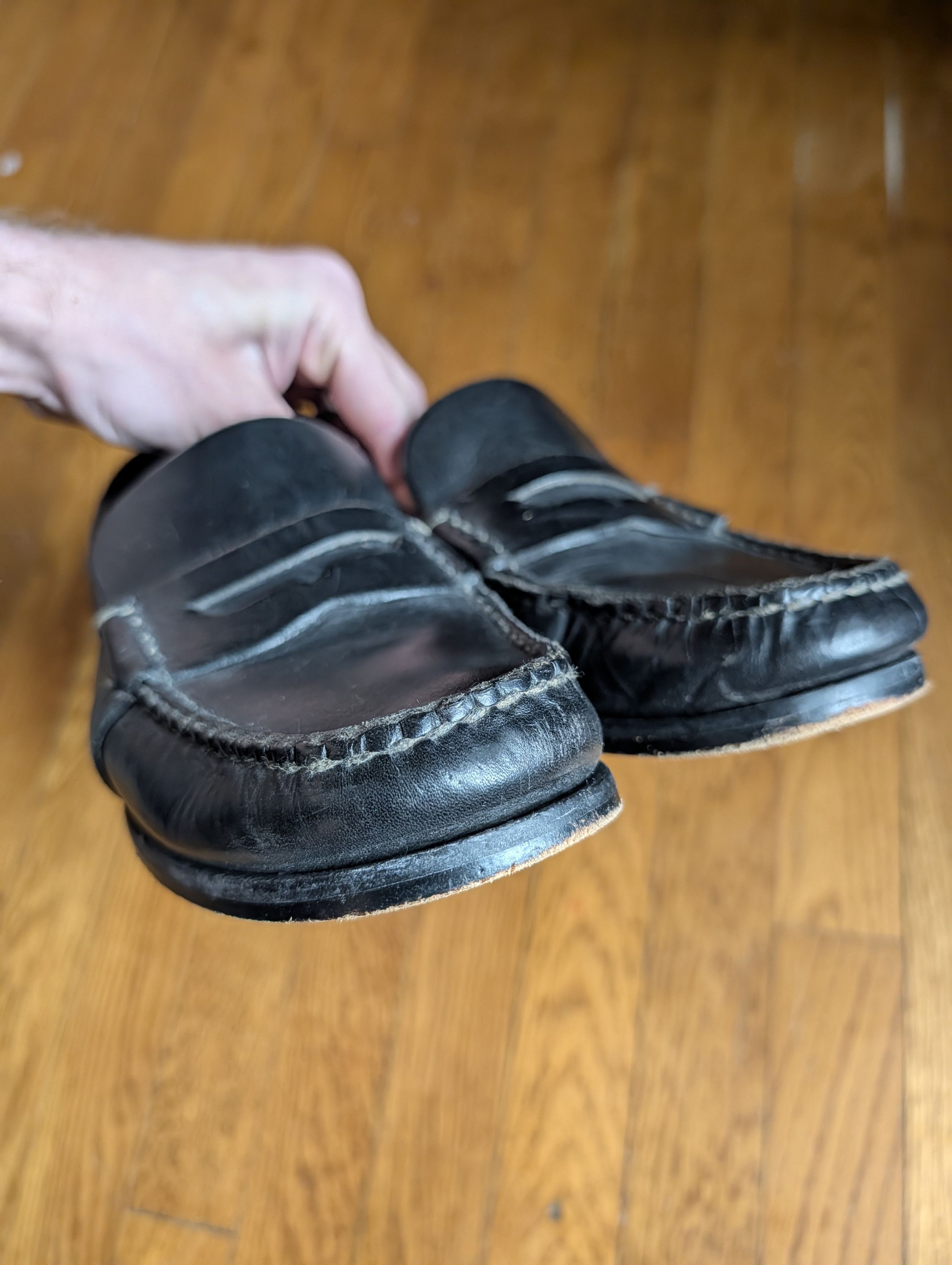VTG black moc toe slip-on leather blk penny loafers 9