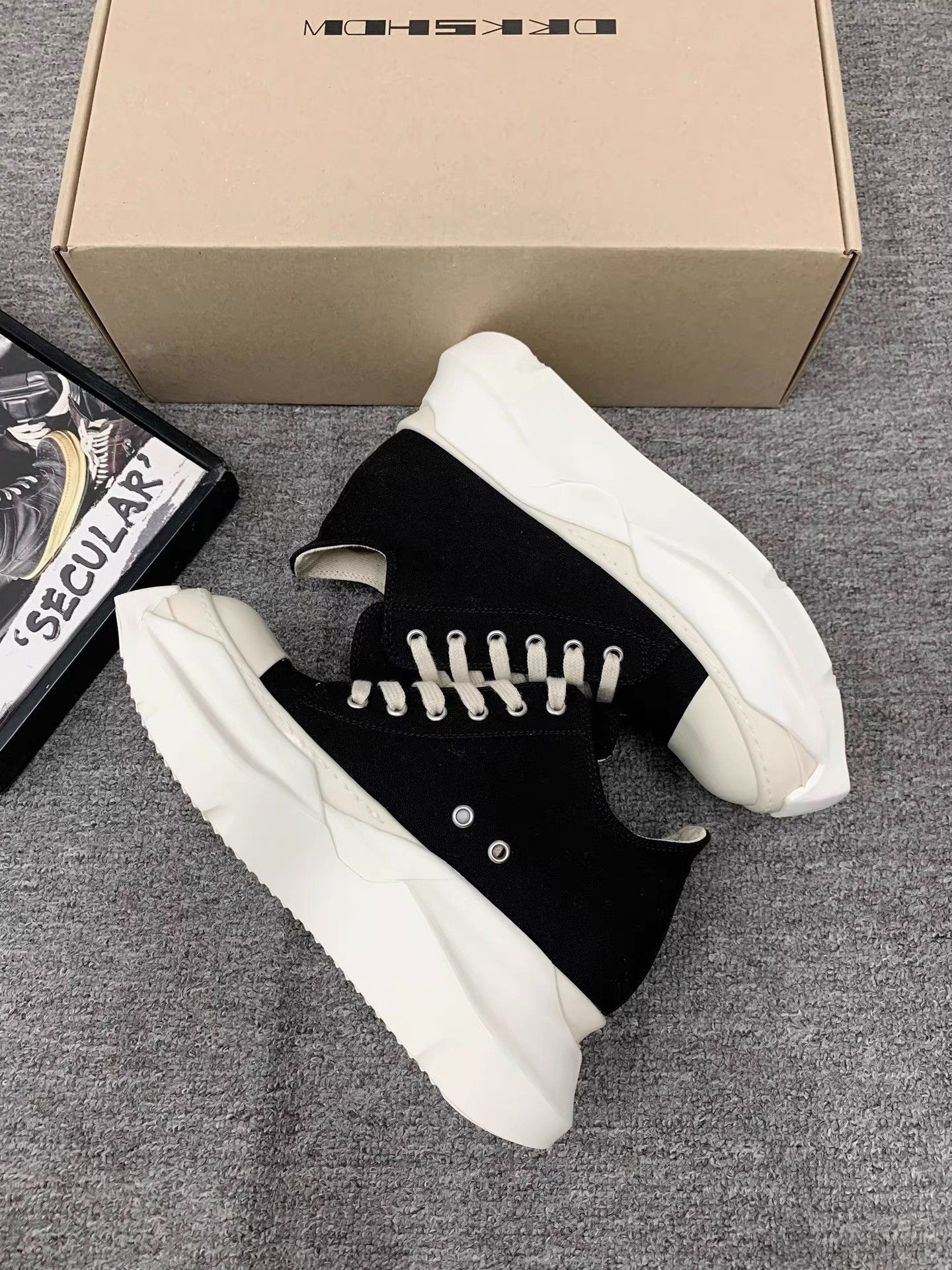 Rick Owens Rick Owens Tank Sole Low Top Big Converse K34 Size US 6 / IT 36 - 6 Thumbnail