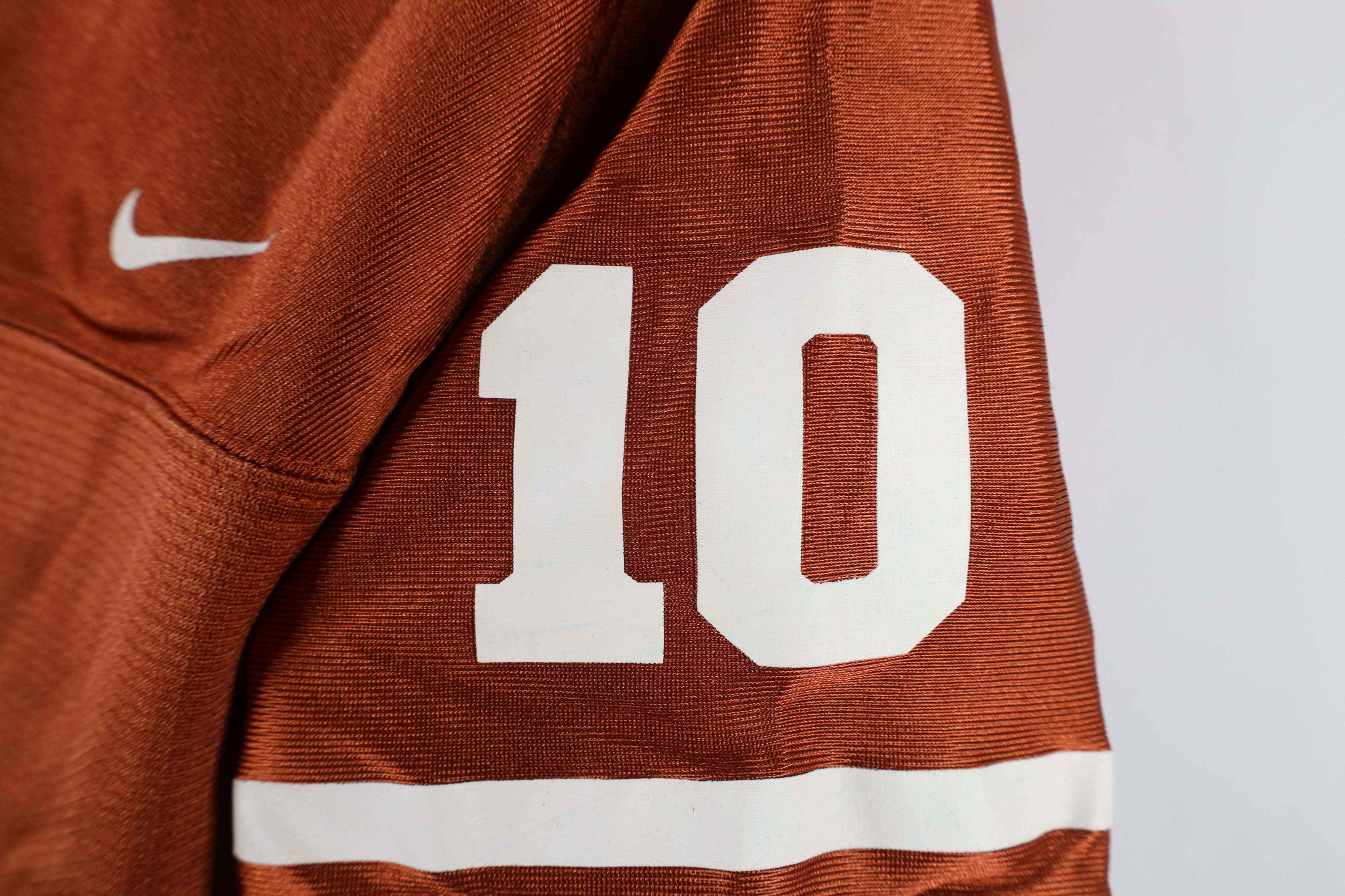 Nike × Vintage Vintage Y2K Nike University of Texas Football Jersey #10 Size L / US 10 / IT 46 - 6 Thumbnail
