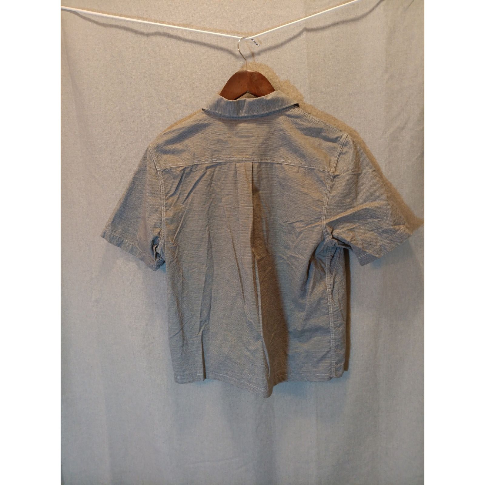 Vans Vans Men’s Small Blue Pinstriped Short Sleeve Button-Up Size US S / EU 44-46 / 1 - 2 Thumbnail