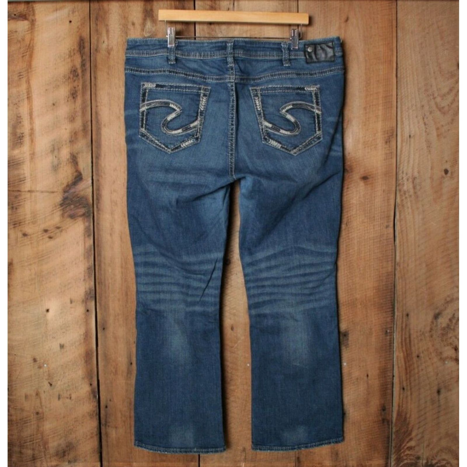 Silver Jeans Co. SILVER Jeans Aiko Bootcut Denim Jeans Sz. 44 Blue Women Inseam 29" Regular Mid Rise 8.5-10.5in Cotton Blend Beige? (color already blue) Size 30" / US 8 / IT 44 - 2 Thumbnail